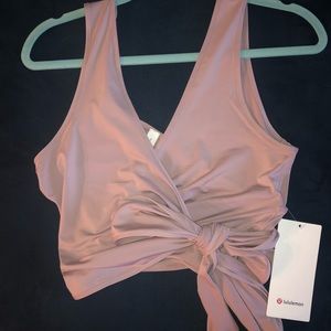 Lululemon tank top